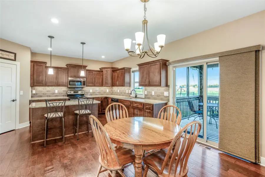 1104 NW Sunset Lane, Grimes, IA 50111 - #2