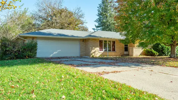 340 NE Plum Avenue, Earlham, IA 50072