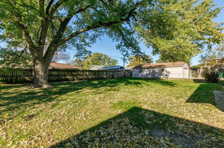 4402 64th Street, Urbandale, IA 50322 - #3