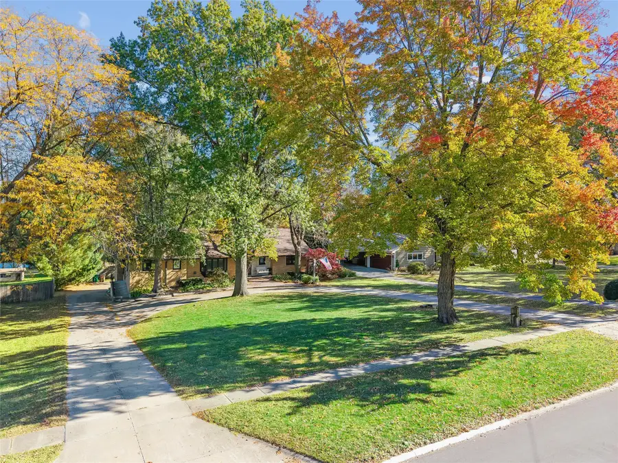 1125 18th Street, West Des Moines, IA 50265 - #2