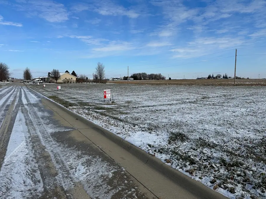 907 Sunrise Drive, Gowrie, IA 50543 - Image #2
