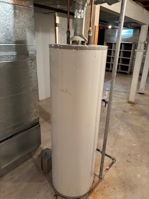 1011 Sunset Drive, Gowrie, IA 50543 - Image #3