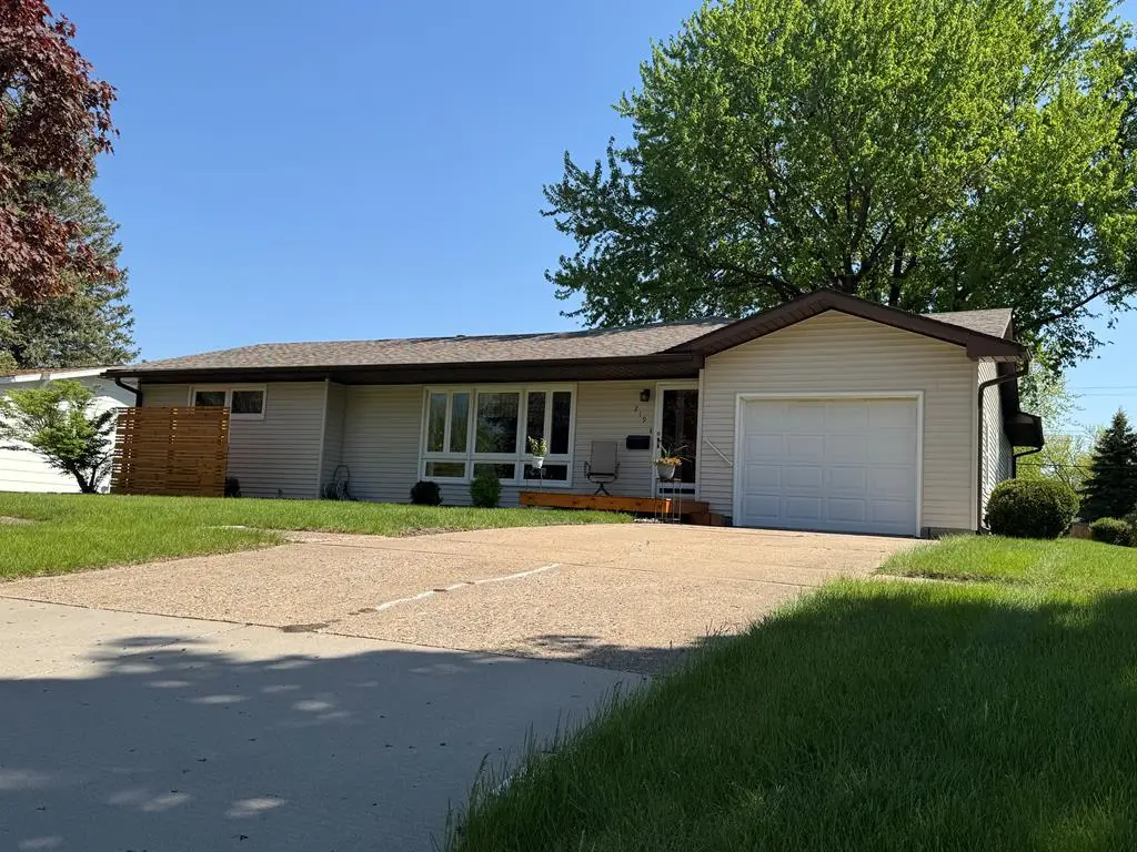 219 E. Main St, Rockwell City, IA 50579 - Image #1