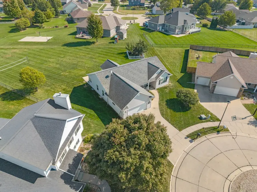 2526 Hickory Circle, Fort Dodge, IA 50501 - Image #2