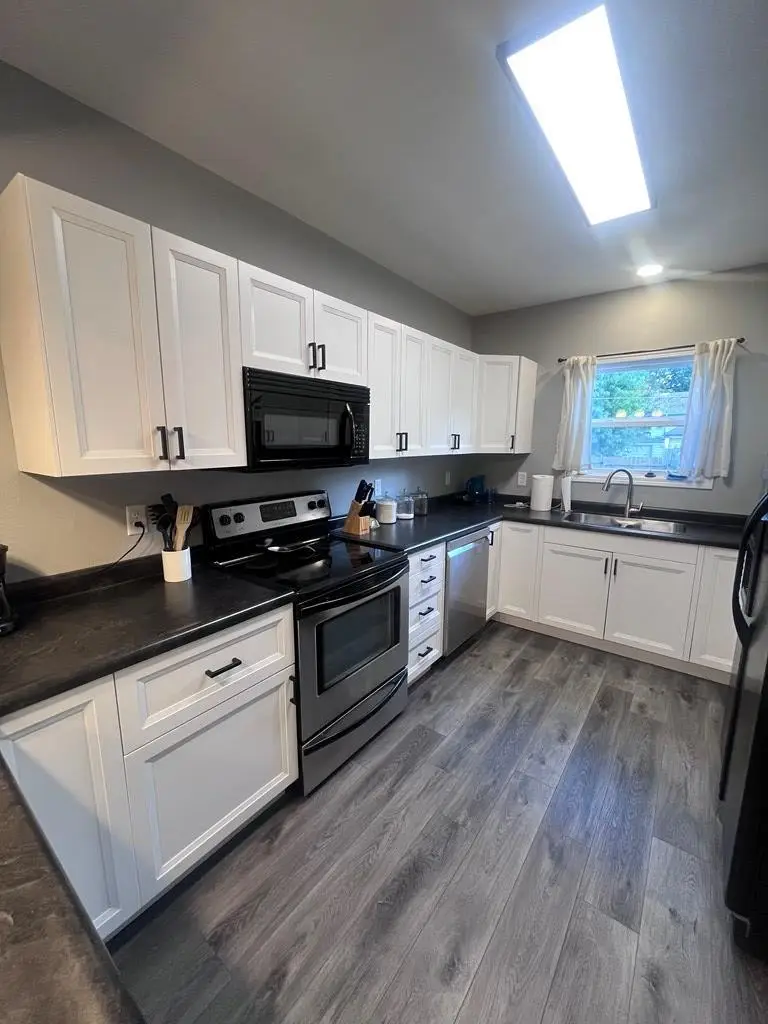 1237 7th Ave N, Fort Dodge, IA 50501 - Image #2