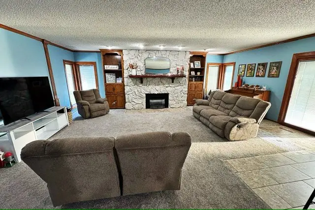 1013 N 24th Place, Fort Dodge, IA 50501 - Image #2