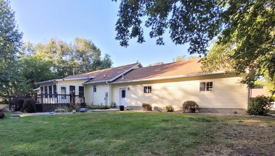 1407 Robbins Street, Sac City, IA 50583 - #3