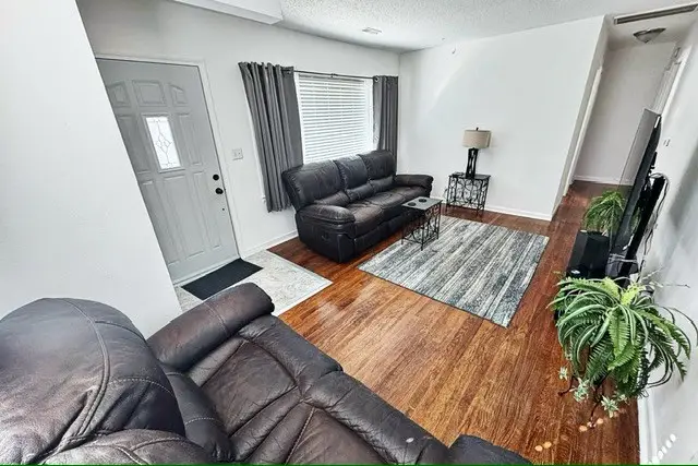 1617 N 25th St, Fort Dodge, IA 50501 - Image #3