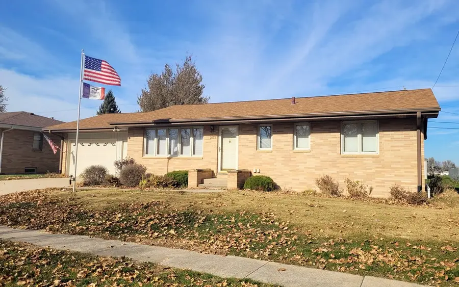 2572 22nd Ave N, Fort Dodge, IA 50501 - Image #2