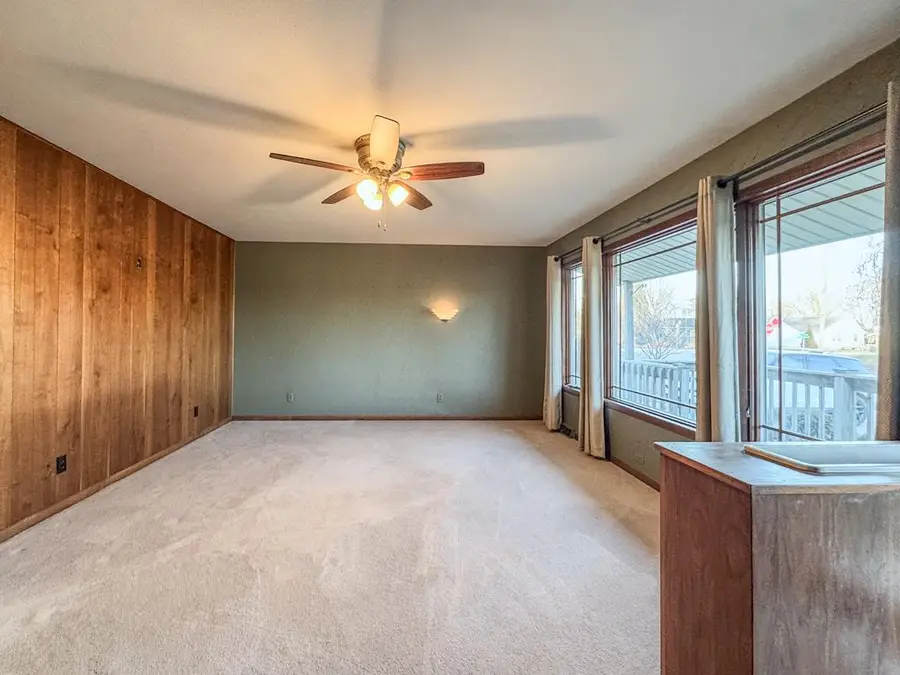 62 5th Street Se, Badger, IA 50516 - Image #2