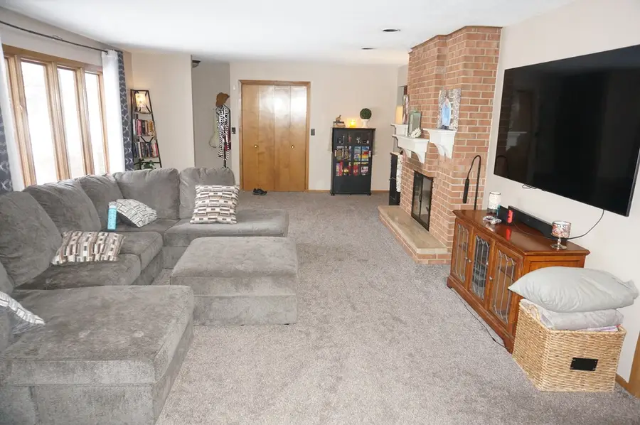 2625 Woodland Drive, Fort Dodge, IA 50501 - #2