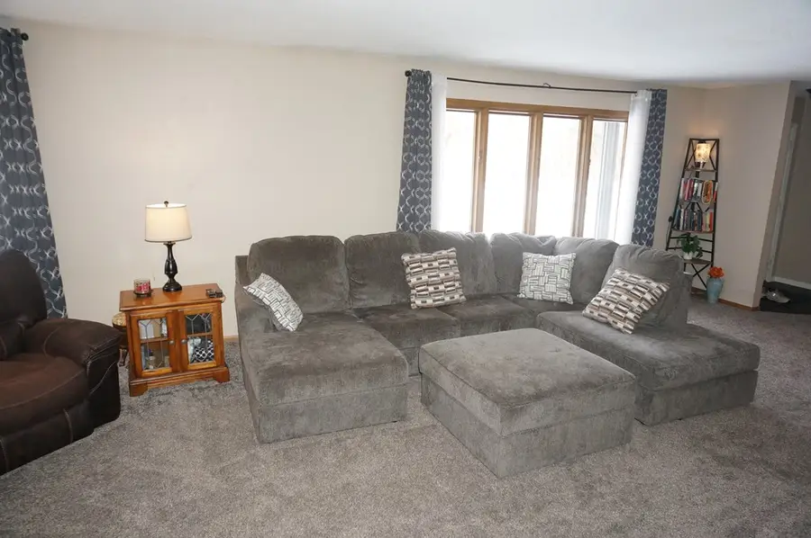 2625 Woodland Drive, Fort Dodge, IA 50501 - #3