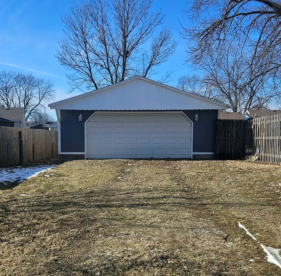 1008 Kramme Dr., Fort Dodge, IA 50501 - #3