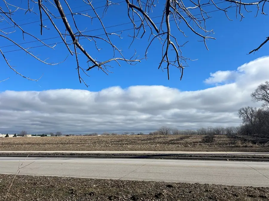 916 South 32nd Street, Fort Dodge, IA 50501 - #2