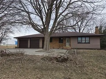 208 N Ontario, Pomeroy, IA 50575