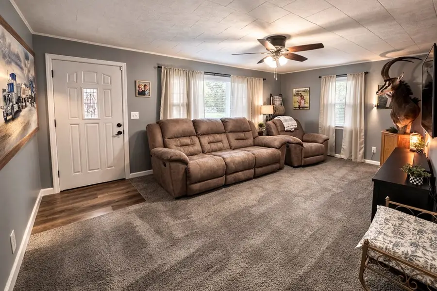 940 S. 29th Street, Fort Dodge, IA 50501 - #3