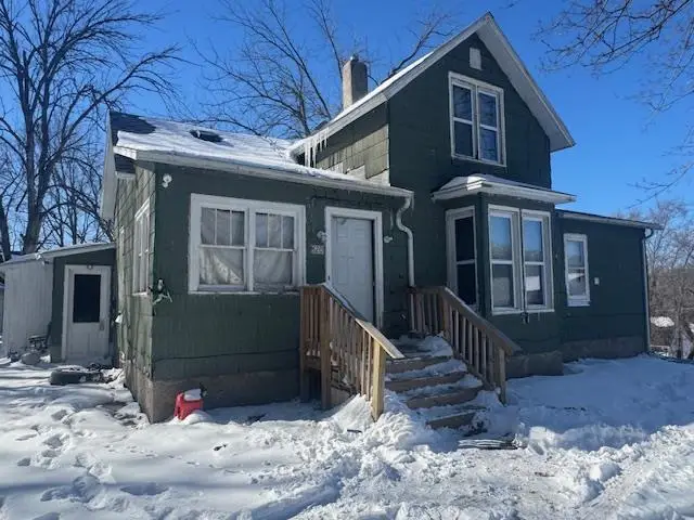 320 Dewitt Street, Fort Dodge, IA 50501 - #1