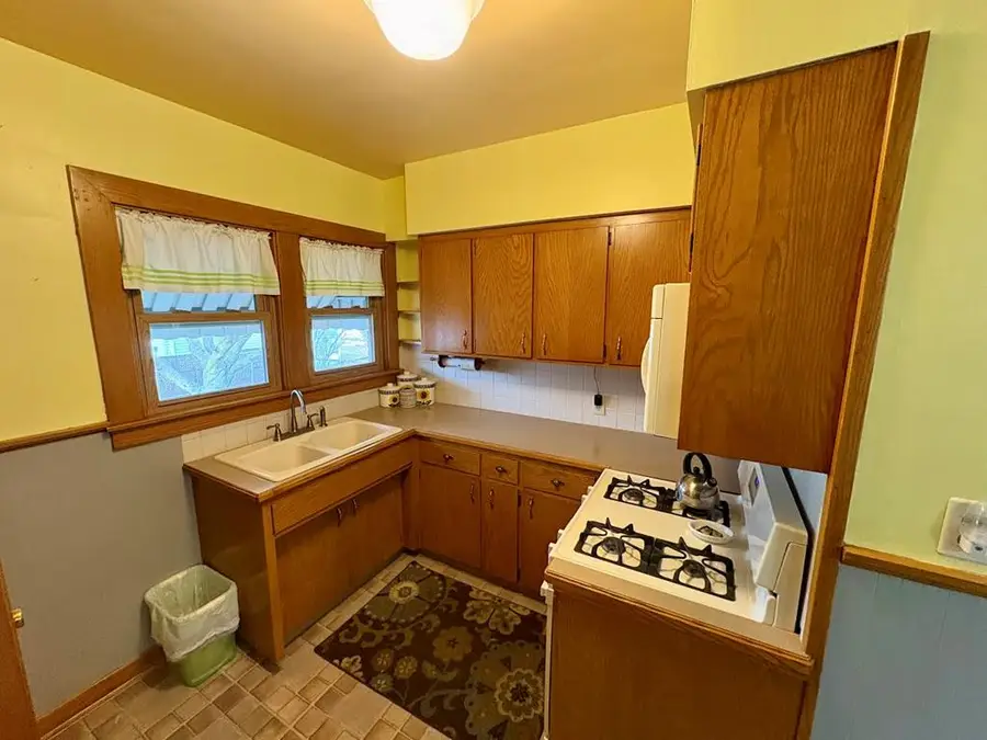 420 N. 18th St., Fort Dodge, IA 50501 - #3