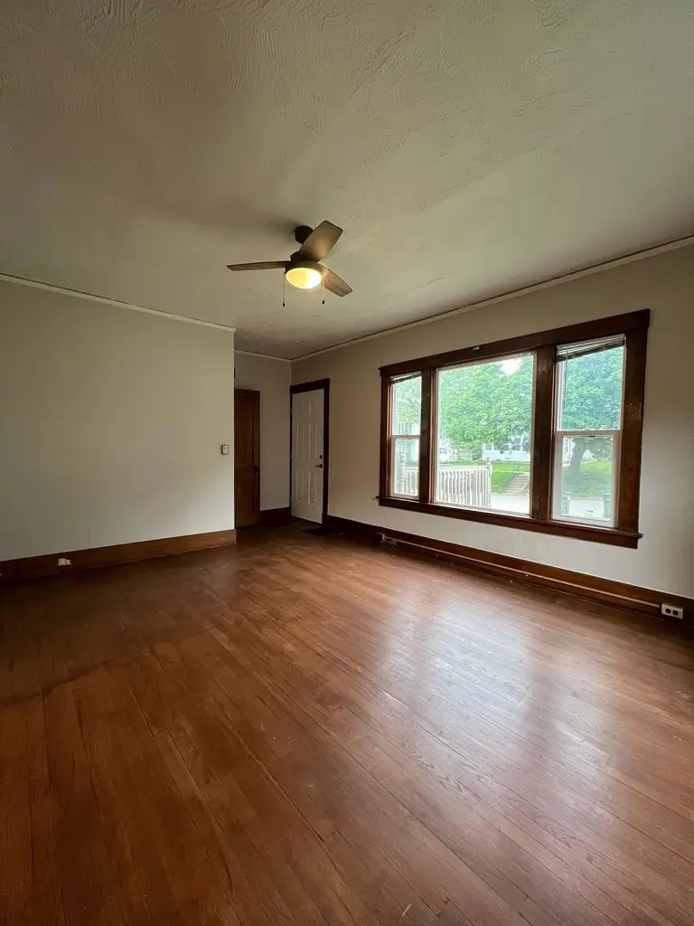 915 5th Avenue North, Fort Dodge, IA 50501 - #2