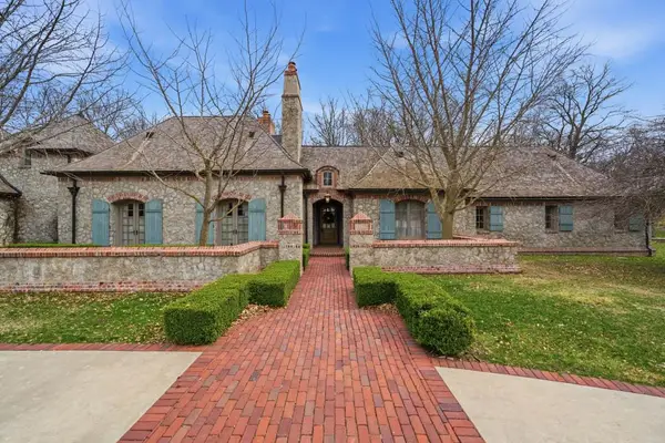 1721 River Forest Dr, Fort Dodge, IA 50501