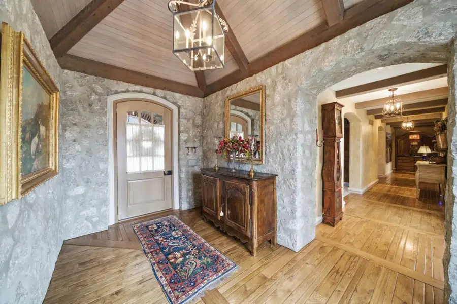 1721 River Forest Dr, Fort Dodge, IA 50501 - #2