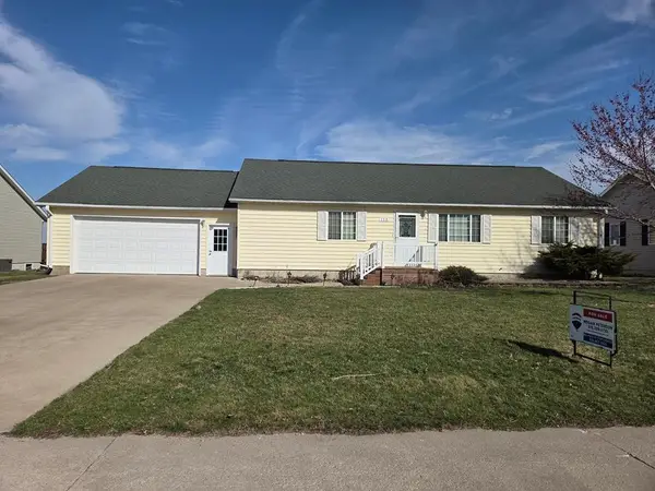 113 6th St Se, Badger, IA 50516
