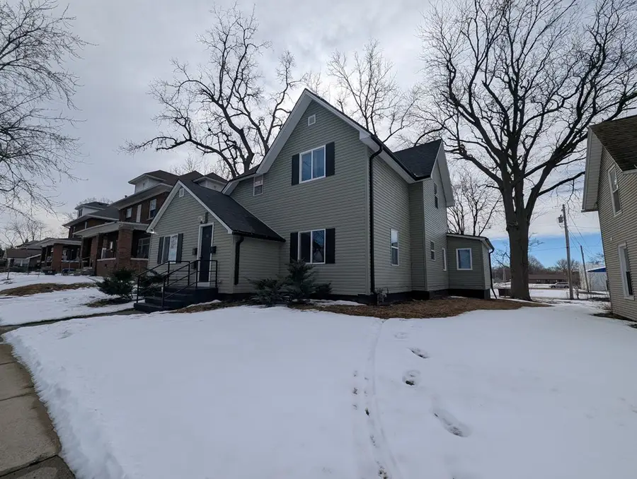 1517 4th Avenue South, Fort Dodge, IA 50501 - #2