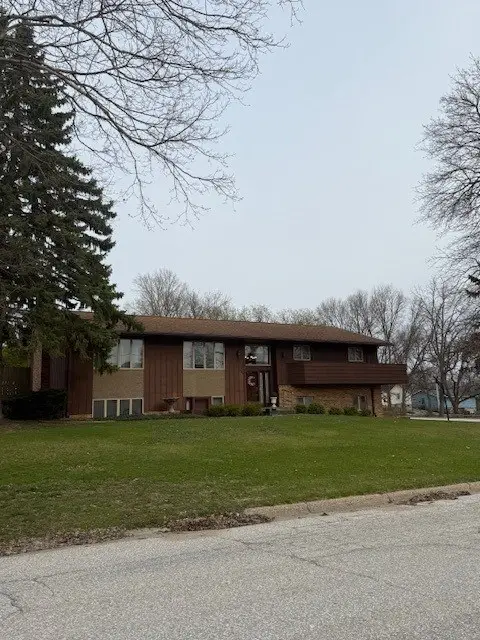 202 Main St, Dayton, IA 50530 - #2