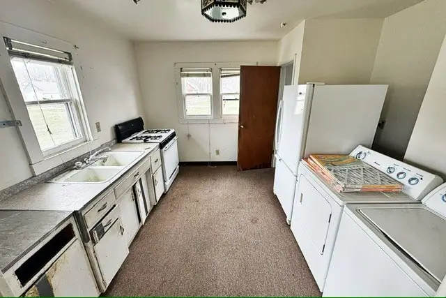 1427 S 24th St., Fort Dodge, IA 50501 - #2