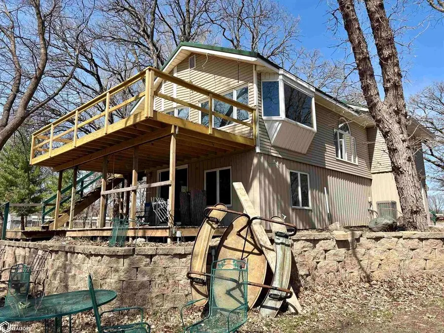 120 Country Club Dr, Humboldt, IA 50548 - #3