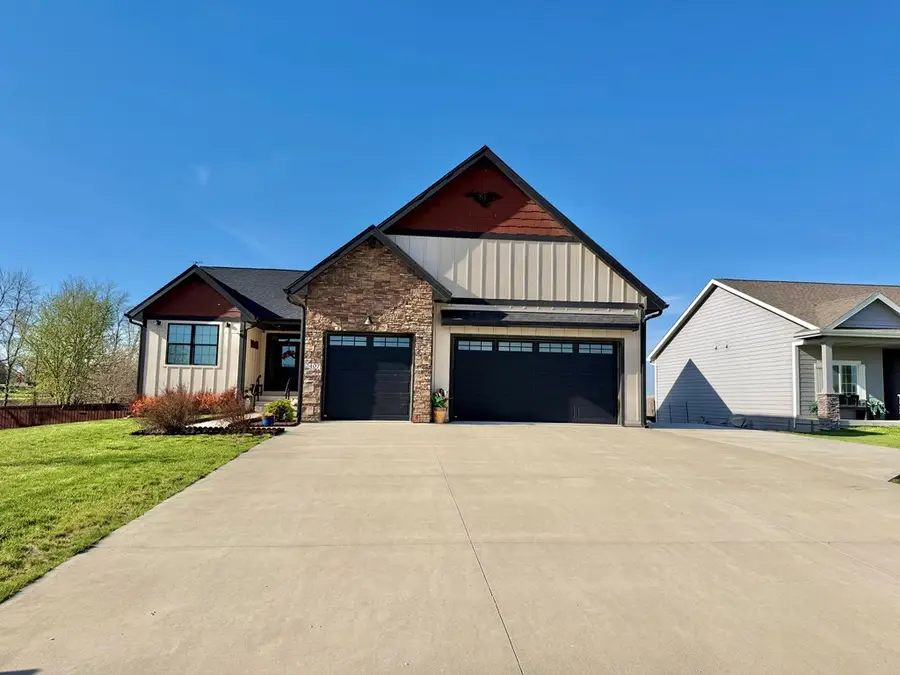 2407 240th St, Fort Dodge, IA 50501 - #2