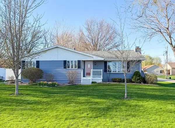 220 5th Avenue Southeast, Badger, IA 50516