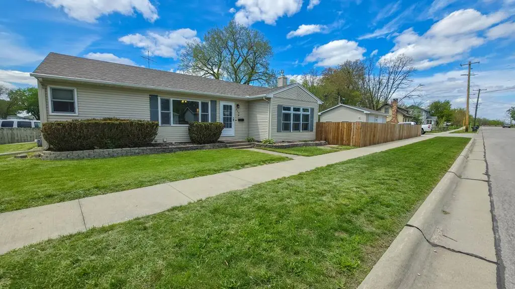226 C St, Fort Dodge, IA 50501 - #1