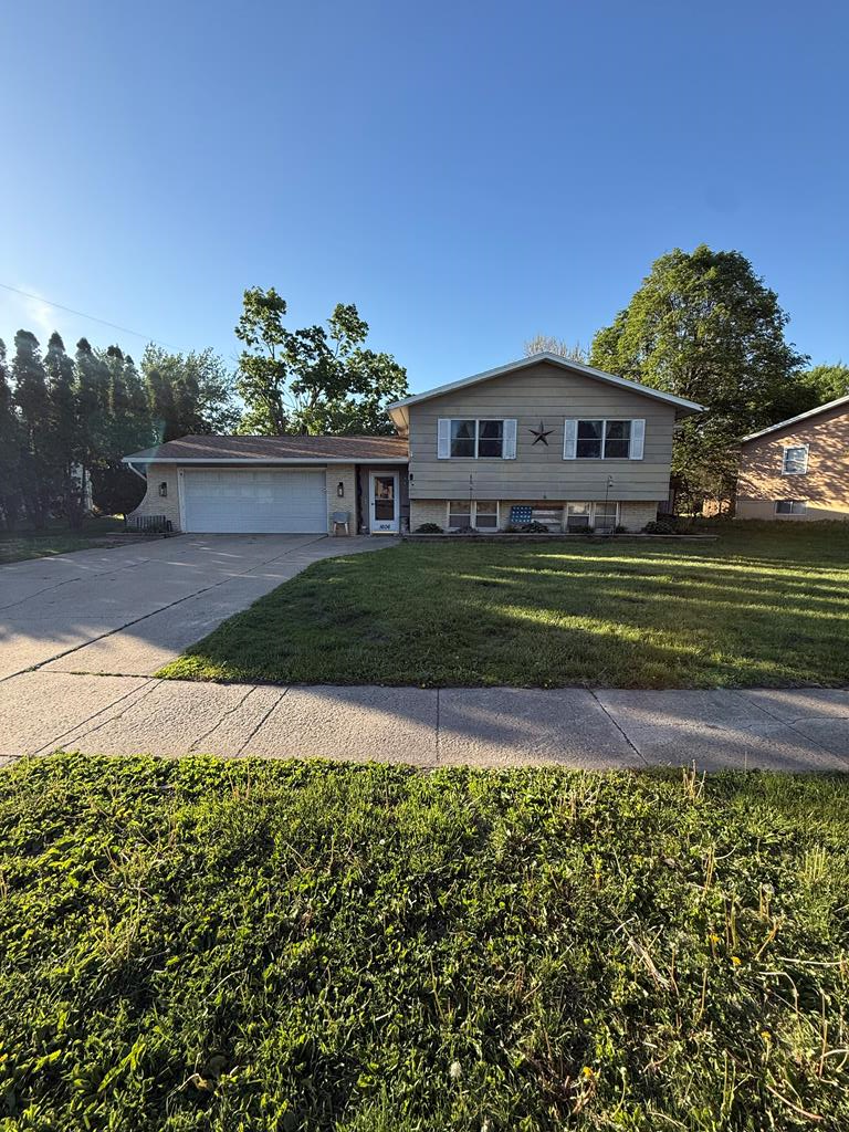 1606 North 30th Street, Fort Dodge, IA 50501 - #1