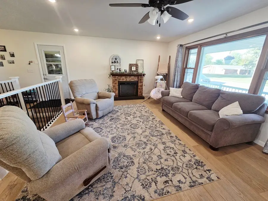 1620 N 29th Street, Fort Dodge, IA 50501 - #3