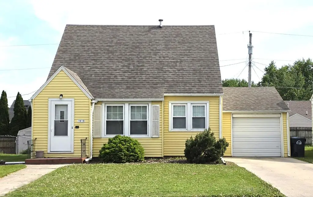 1619 11th Ave N, Fort Dodge, IA 50501 - #1