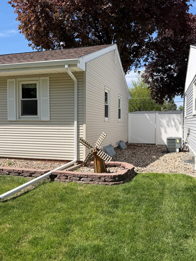 2756 17th Avenue North, Fort Dodge, IA 50501 - #2