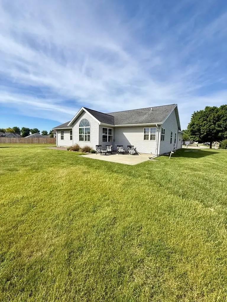 2526 Hickory Cir, Fort Dodge, IA 50501 - #3