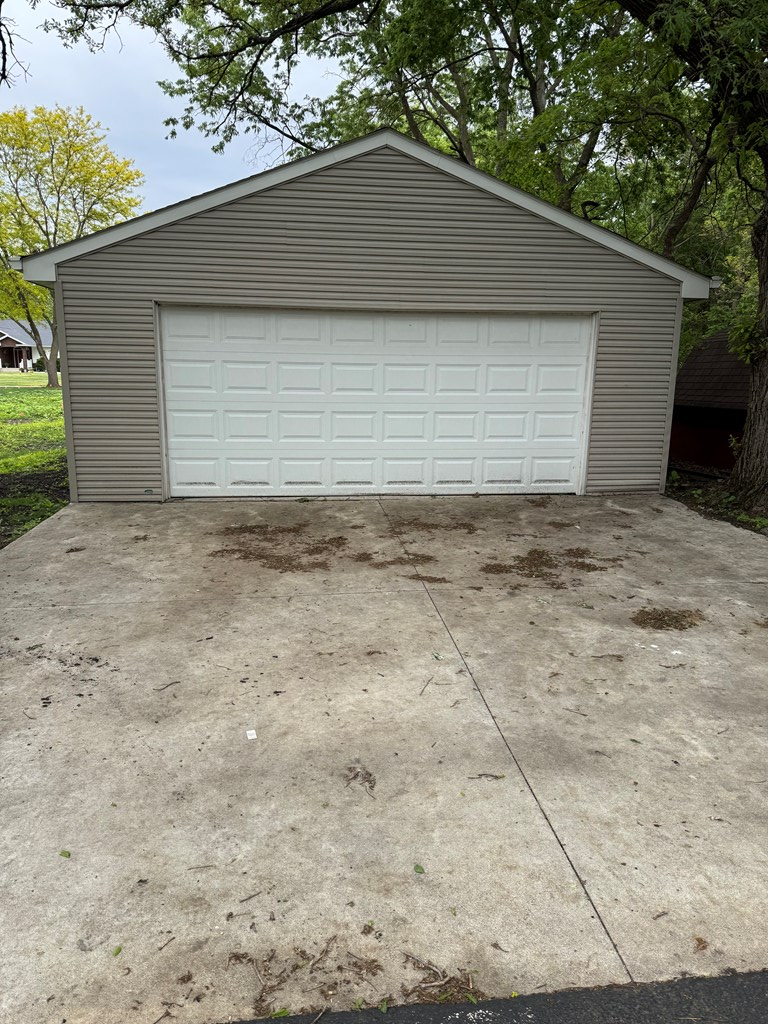 225 N. 1st St., Rockwell City, IA 50579 - #3