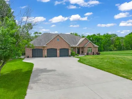 2230 Oakwood Road, Fort Dodge, IA 50501 - #2