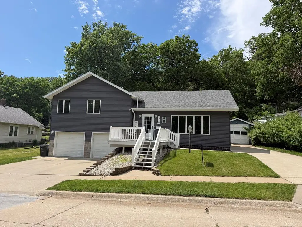 122 Exposition Drive, Fort Dodge, IA 50501 - #1