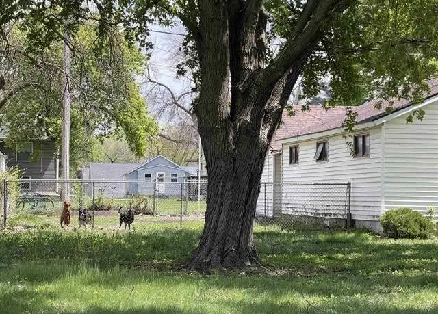 303 3rd Ave N, Dakota City, IA 50529 - #2