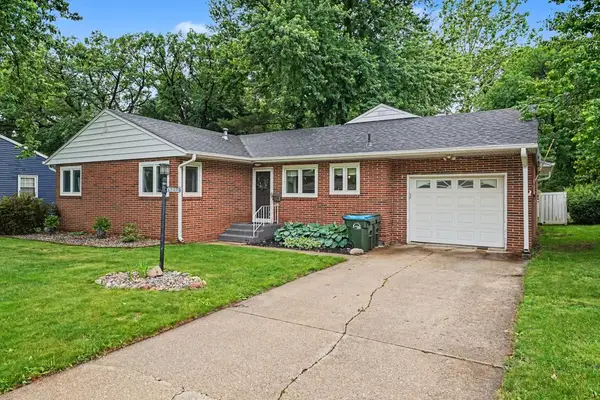 1210 N 9th St, Fort Dodge, IA 50501