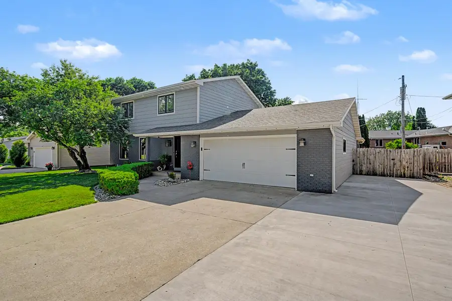 2994 15th Ave Ne, Fort Dodge, IA 50501 - #3
