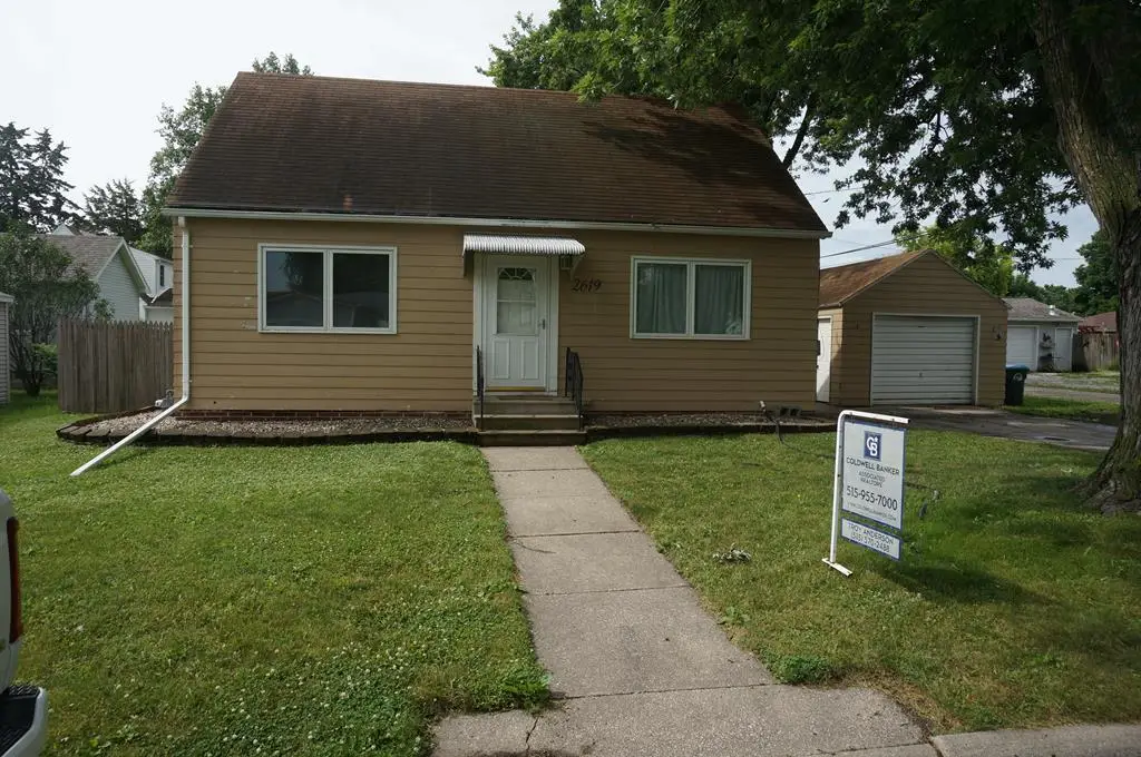 2619 11th Ave South, Fort Dodge, IA 50501 - #1