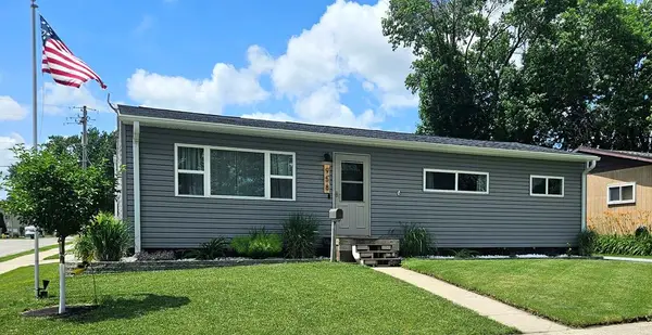 958 South 28th St, Fort Dodge, IA 50501