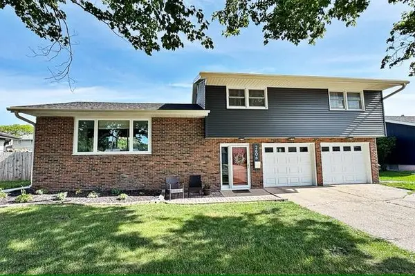 2606 21st Ave N, Fort Dodge, IA 50501