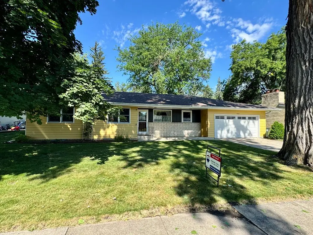 1628 N 23rd St, Fort Dodge, IA 50501 - #1
