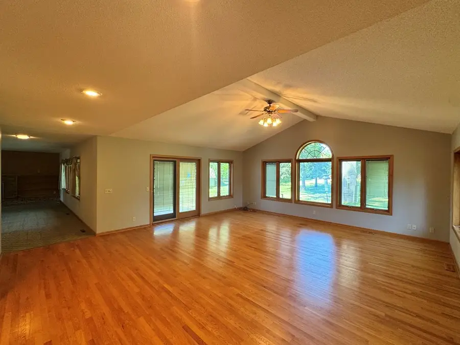 1628 N 23rd St, Fort Dodge, IA 50501 - #2