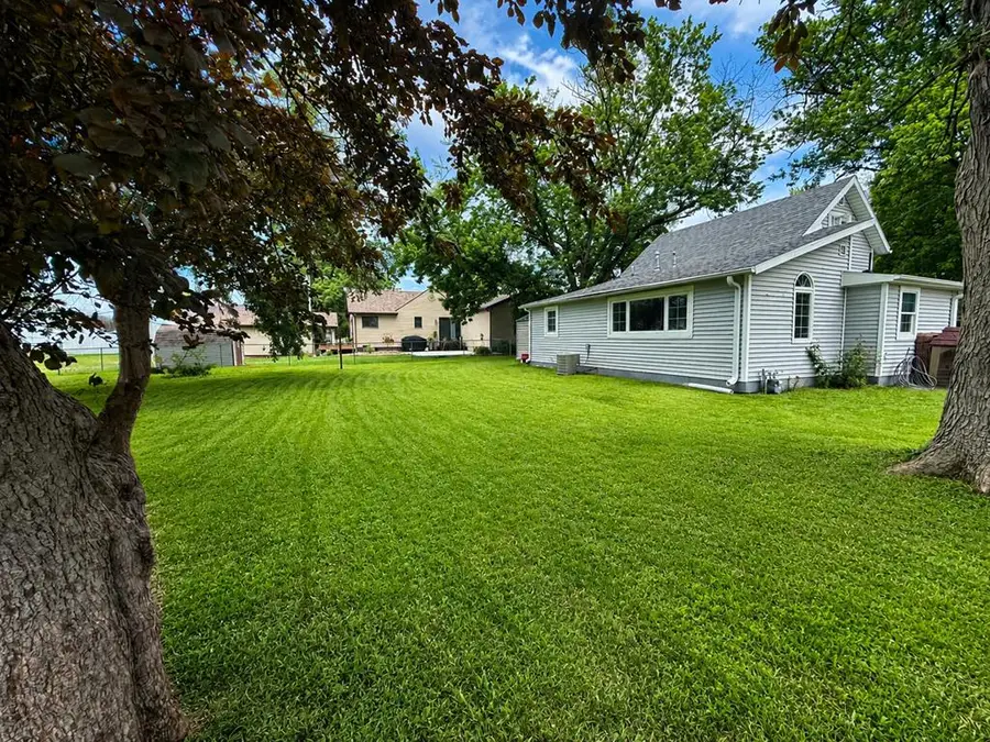 602 Margaret Ave, Callender, IA 50523 - #2
